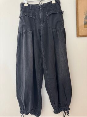 We The Free Black Wide-Leg Drawstring Hem Pants